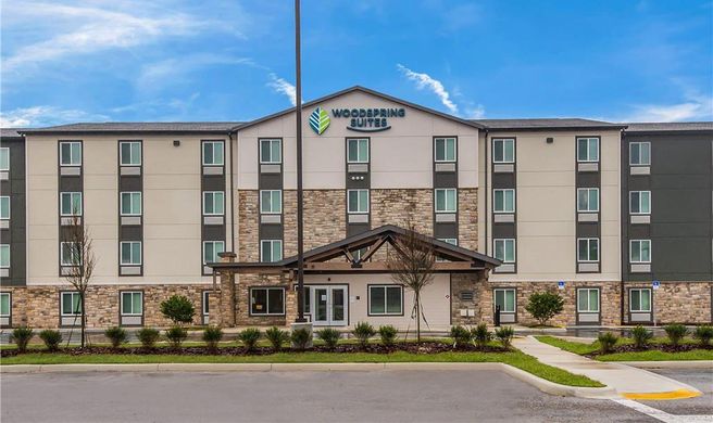 WoodSpring Sts Tampa Arpt N Veterans Exp Exterior