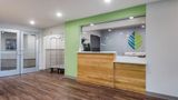 WoodSpring Sts Tampa Arpt N Veterans Exp Lobby