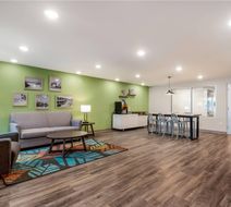 WoodSpring Sts Tampa Arpt N Veterans Exp Lobby