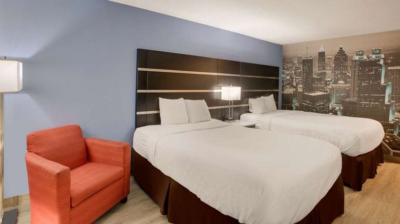 <b>Clarion Pointe College Park/Airport S Room</b>. Images powered by <a href="https://iceportal.shijigroup.com/" title="IcePortal" target="_blank">IcePortal</a>.