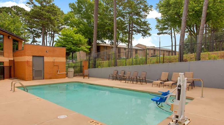 <b>Clarion Pointe College Park/Airport S Pool</b>. Images powered by <a href="https://iceportal.shijigroup.com/" title="IcePortal" target="_blank">IcePortal</a>.
