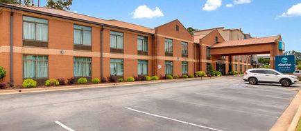 Clarion Pointe College Park/Airport S Exterior