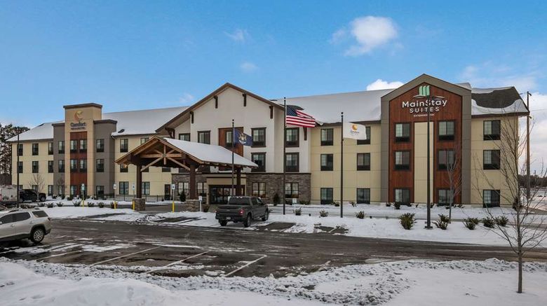Comfort Inn and Suites Gaylord Exterior. Images powered by <a href="https://iceportal.shijigroup.com" target="_blank" rel="noopener">Ice Portal</a>.