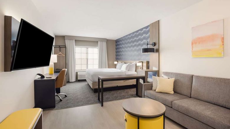 <b>Comfort Inn and Suites Gaylord Suite</b>. Images powered by <a href="https://iceportal.shijigroup.com/" title="IcePortal" target="_blank">IcePortal</a>.