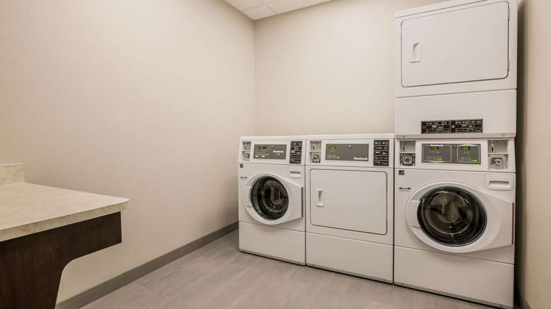 <b>MainStay Suites Gaylord Other</b>. Images powered by <a href="https://iceportal.shijigroup.com/" title="IcePortal" target="_blank">IcePortal</a>.