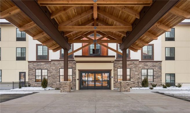 MainStay Suites Gaylord Exterior