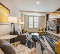 MainStay Suites Gaylord Lobby