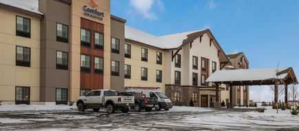 MainStay Suites Gaylord Exterior