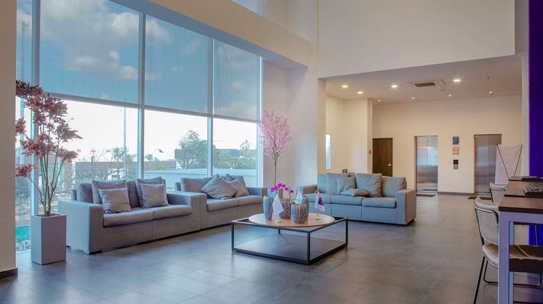<b>Sleep Inn Guadalajara Galerias Lobby</b>. Images powered by <a href="https://iceportal.shijigroup.com/" title="IcePortal" target="_blank">IcePortal</a>.
