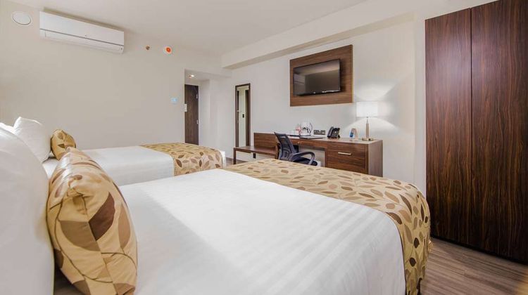 Sleep Inn Guadalajara Galerias Room