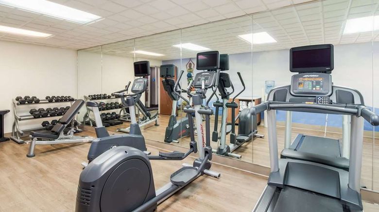 <b>Clarion Pointe Health</b>. Images powered by <a href="https://iceportal.shijigroup.com/" title="IcePortal" target="_blank">IcePortal</a>.