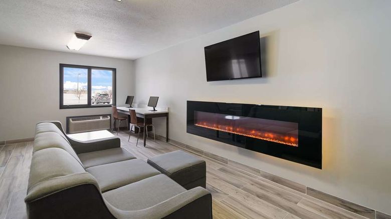 <b>Econo Lodge Lobby</b>. Images powered by <a href="https://iceportal.shijigroup.com/" title="IcePortal" target="_blank">IcePortal</a>.