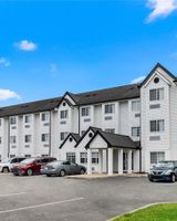 Quality Inn and Suites Nashville - Bellevue
