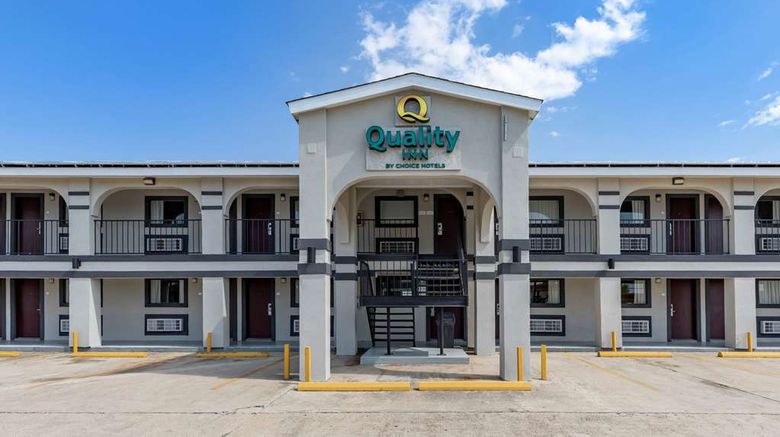 <b>Quality Inn Exterior</b>. Images powered by <a href="https://iceportal.shijigroup.com/" title="IcePortal" target="_blank">IcePortal</a>.