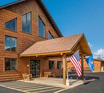 Econo Lodge Exterior