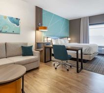 Comfort Suites Cottage Grove Room
