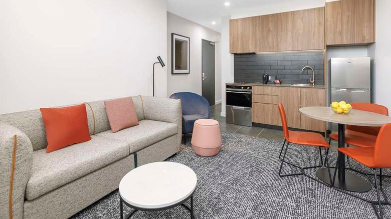 <b>Punthill Essendon North Suite</b>. Images powered by <a href="https://iceportal.shijigroup.com/" title="IcePortal" target="_blank">IcePortal</a>.