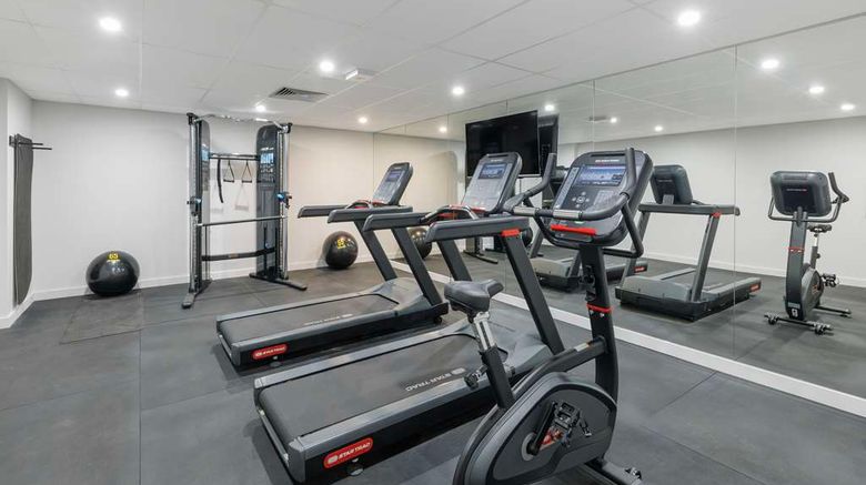 <b>Punthill Essendon North Health</b>. Images powered by <a href="https://iceportal.shijigroup.com/" title="IcePortal" target="_blank">IcePortal</a>.