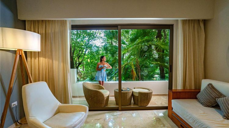 The Reef Playacar Resort & Spa Suite