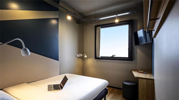 Ibis Budget Camboriu Room