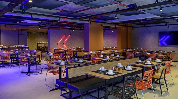 Ibis Budget Camboriu Restaurant