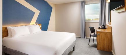 Ibis budget London Heathrow Central Exterior