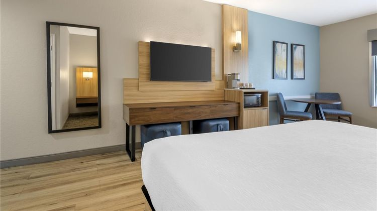 Best Western Plus Orlando East-UCF Area Room