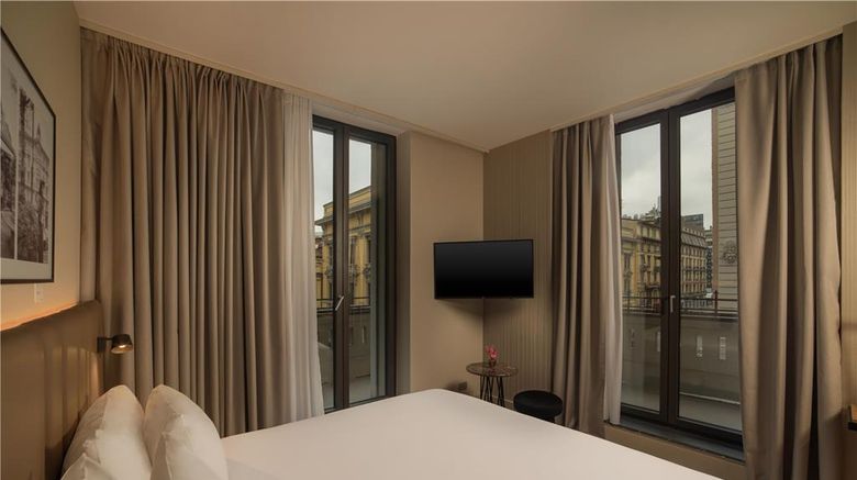 <b>NH Milano Corso Buenos Aires Suite</b>. Images powered by <a href="https://iceportal.shijigroup.com/" title="IcePortal" target="_blank">IcePortal</a>.