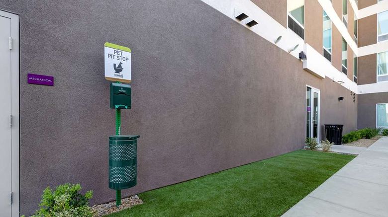 <b>Home2 Suites by Hilton Las Vegas NW Exterior</b>. Images powered by <a href="https://iceportal.shijigroup.com/" title="IcePortal" target="_blank">IcePortal</a>.