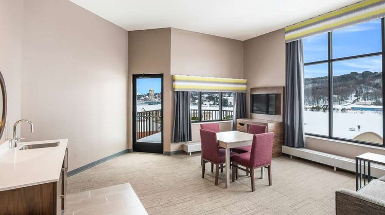 Hampton Inn & Suites Houghton Other