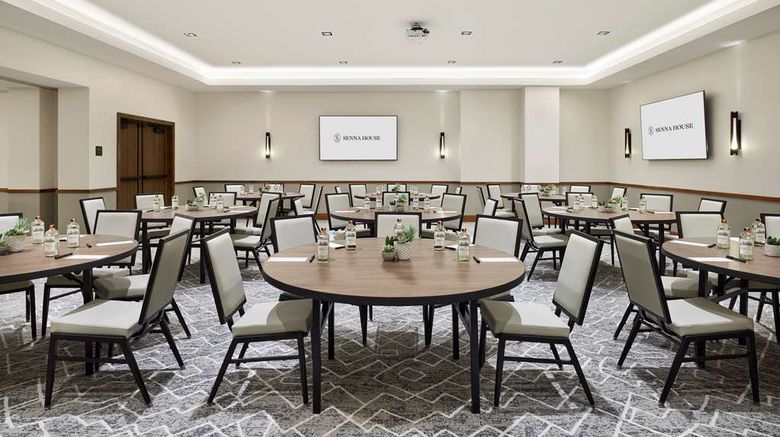 <b>Senna House, Curio Collection by Hilton Meeting</b>. Images powered by <a href="https://iceportal.shijigroup.com/" title="IcePortal" target="_blank">IcePortal</a>.