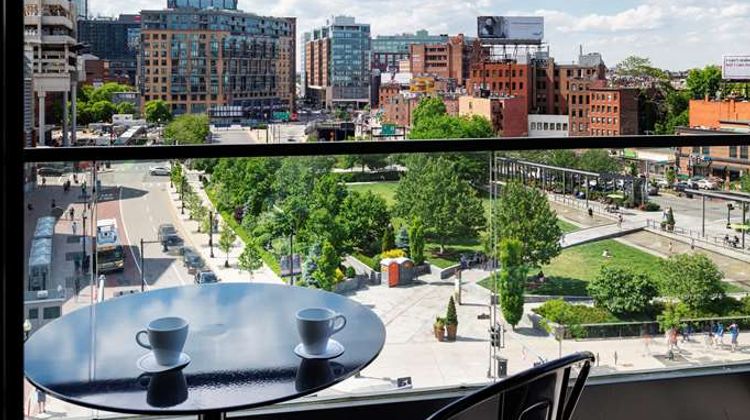 Canopy by Hilton Boston Downtown Room