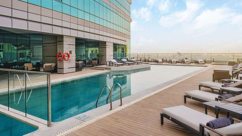 <b>Hilton Bahrain Pool</b>. Images powered by <a href="https://iceportal.shijigroup.com/" title="IcePortal" target="_blank">IcePortal</a>.