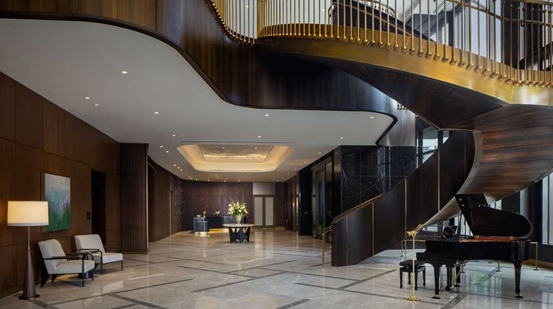 <b>Conrad Nashville Lobby</b>. Images powered by <a href="https://iceportal.shijigroup.com/" title="IcePortal" target="_blank">IcePortal</a>.
