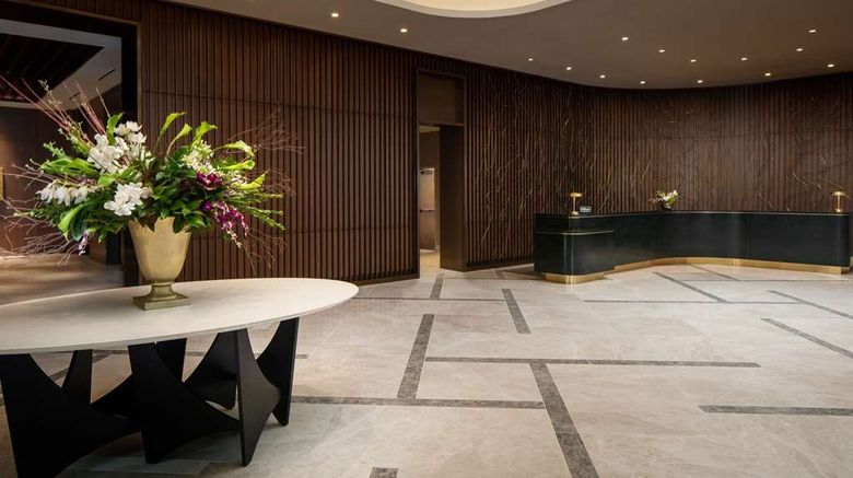 <b>Conrad Nashville Lobby</b>. Images powered by <a href="https://iceportal.shijigroup.com/" title="IcePortal" target="_blank">IcePortal</a>.