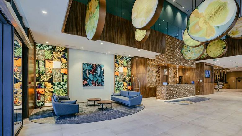 <b>Hilton Garden Inn Casablanca Sud Lobby</b>. Images powered by <a href="https://iceportal.shijigroup.com/" title="IcePortal" target="_blank">IcePortal</a>.