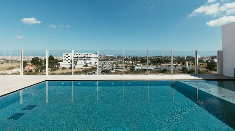 <b>Hilton Garden Inn Casablanca Sud Pool</b>. Images powered by <a href="https://iceportal.shijigroup.com/" title="IcePortal" target="_blank">IcePortal</a>.