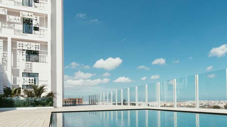 <b>Hilton Garden Inn Casablanca Sud Pool</b>. Images powered by <a href="https://iceportal.shijigroup.com/" title="IcePortal" target="_blank">IcePortal</a>.