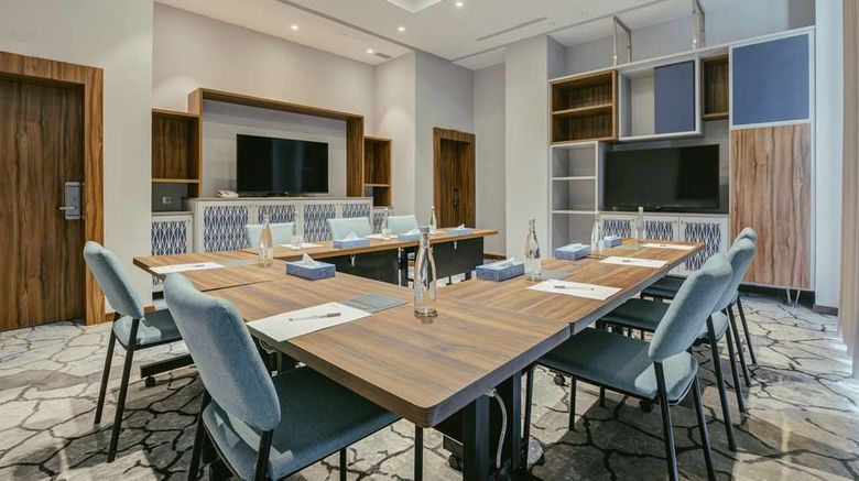 <b>Hilton Garden Inn Casablanca Sud Meeting</b>. Images powered by <a href="https://iceportal.shijigroup.com/" title="IcePortal" target="_blank">IcePortal</a>.