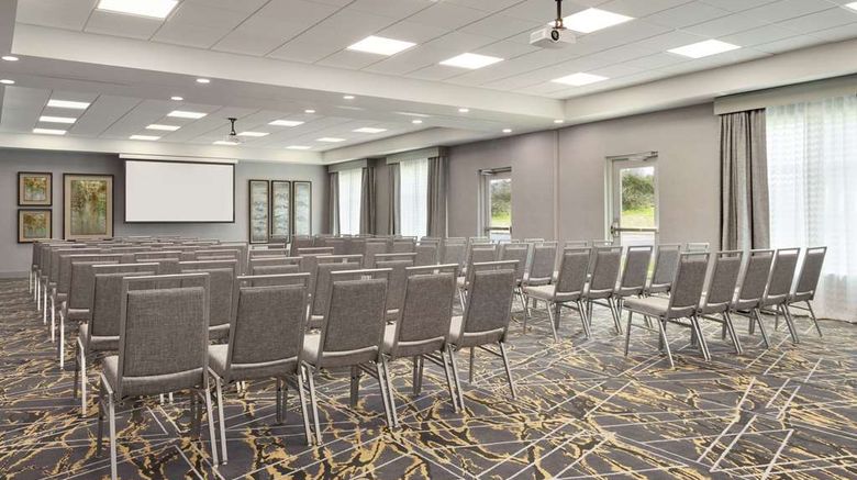 <b>Homewood Suites by Hilton McDonough Meeting</b>. Images powered by <a href="https://iceportal.shijigroup.com/" title="IcePortal" target="_blank">IcePortal</a>.