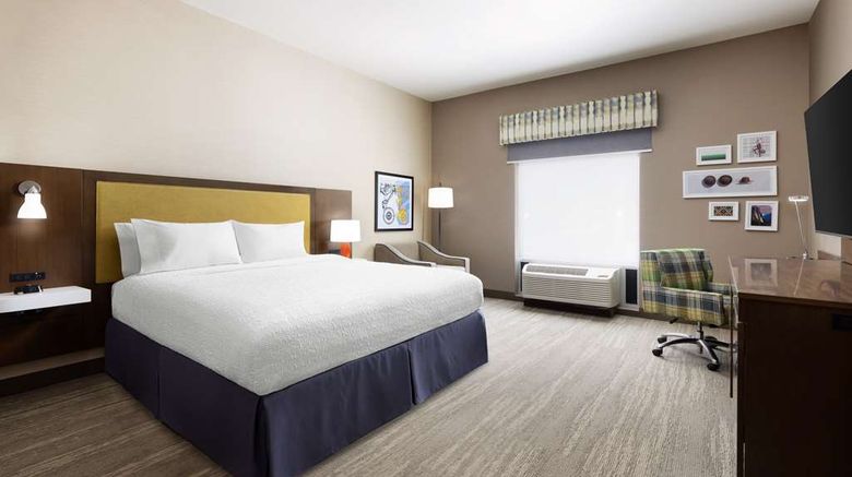 <b>Hampton Inn Oakhurst-Yosemite Room</b>. Images powered by <a href="https://iceportal.shijigroup.com/" title="IcePortal" target="_blank">IcePortal</a>.