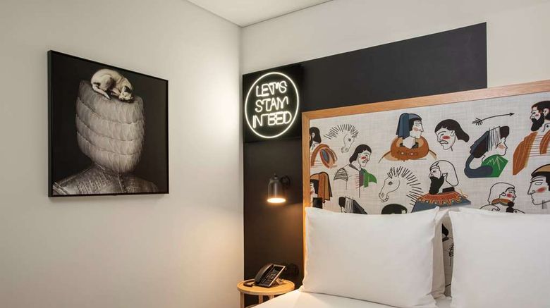 <b>Se Catedral Hotel, Tapestry Collection Room</b>. Images powered by <a href="https://iceportal.shijigroup.com/" title="IcePortal" target="_blank">IcePortal</a>.