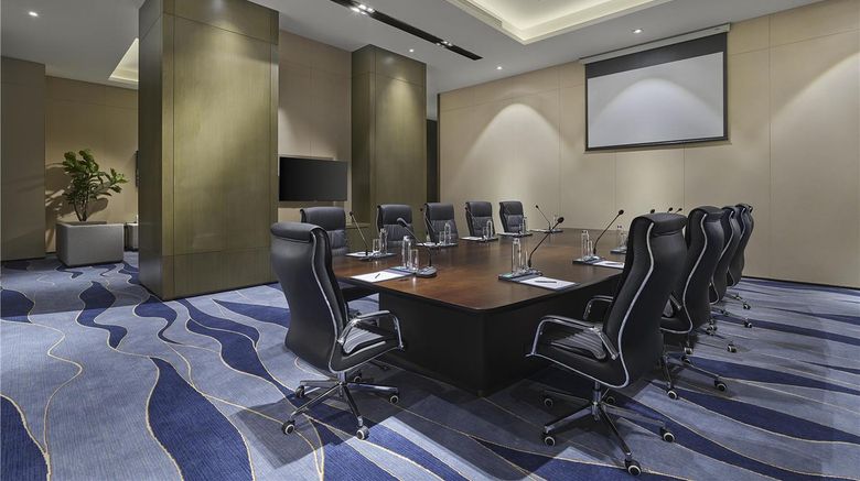 <b>DoubleTree by Hilton Quzhou Meeting</b>. Images powered by <a href="https://iceportal.shijigroup.com/" title="IcePortal" target="_blank">IcePortal</a>.