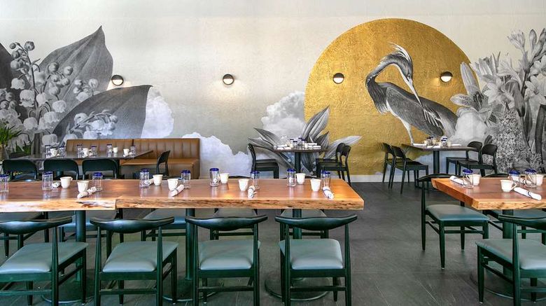 <b>Seacliff Inn Aptos Restaurant</b>. Images powered by <a href="https://iceportal.shijigroup.com/" title="IcePortal" target="_blank">IcePortal</a>.