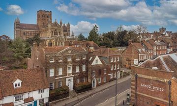 The Samuel Ryder Hotel, Tapestry Coll