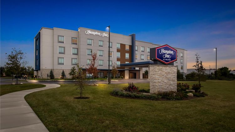 Hampton Inn Huntley Chicago Exterior