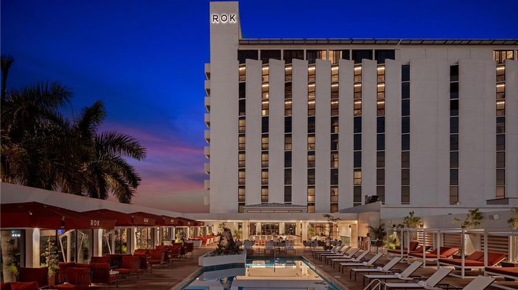 ROK Hotel, Tapestry Collection by Hilton Pool