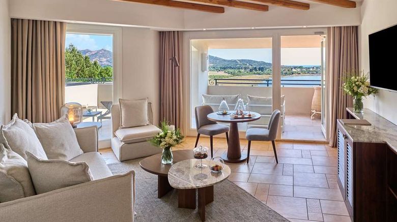 <b>Conrad Chia Laguna Resort Room</b>. Images powered by <a href="https://iceportal.shijigroup.com/" title="IcePortal" target="_blank">IcePortal</a>.