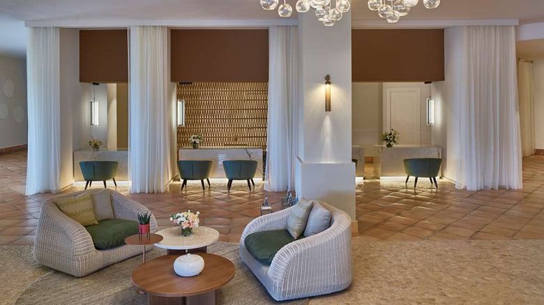 <b>Conrad Chia Laguna Resort Lobby</b>. Images powered by <a href="https://iceportal.shijigroup.com/" title="IcePortal" target="_blank">IcePortal</a>.