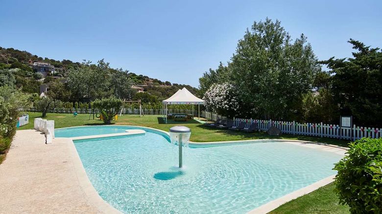 <b>Conrad Chia Laguna Resort Pool</b>. Images powered by <a href="https://iceportal.shijigroup.com/" title="IcePortal" target="_blank">IcePortal</a>.